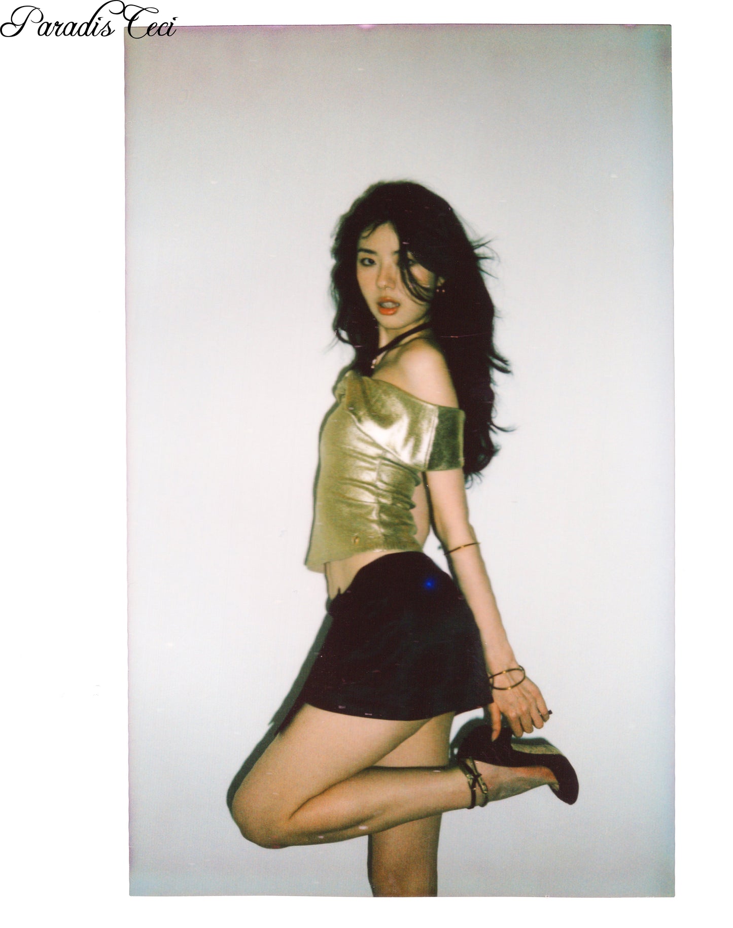 'Serena' gold stamping off-shoulder wool knit top