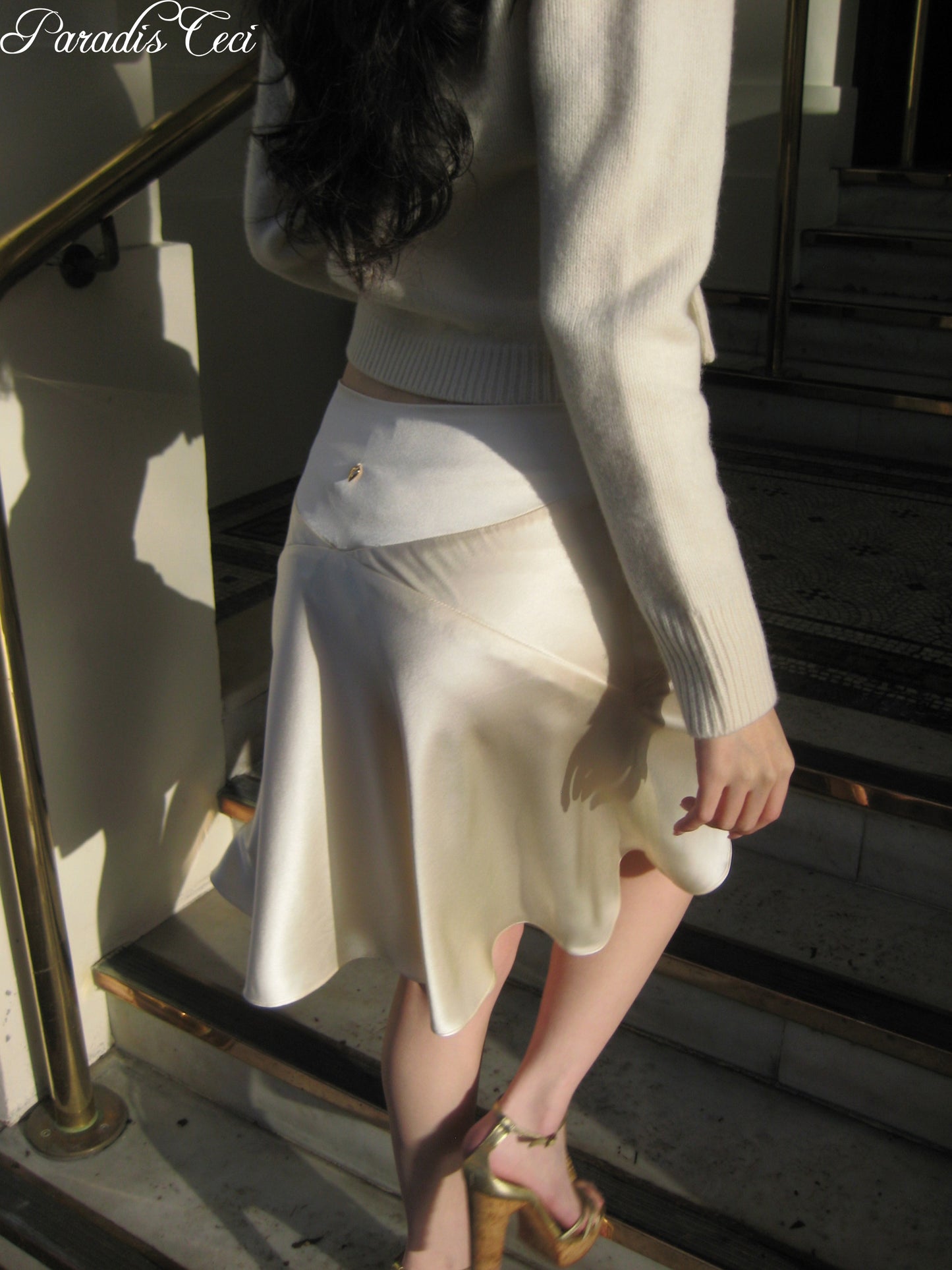 'Lily' low-rise silk midi skirt - champagne