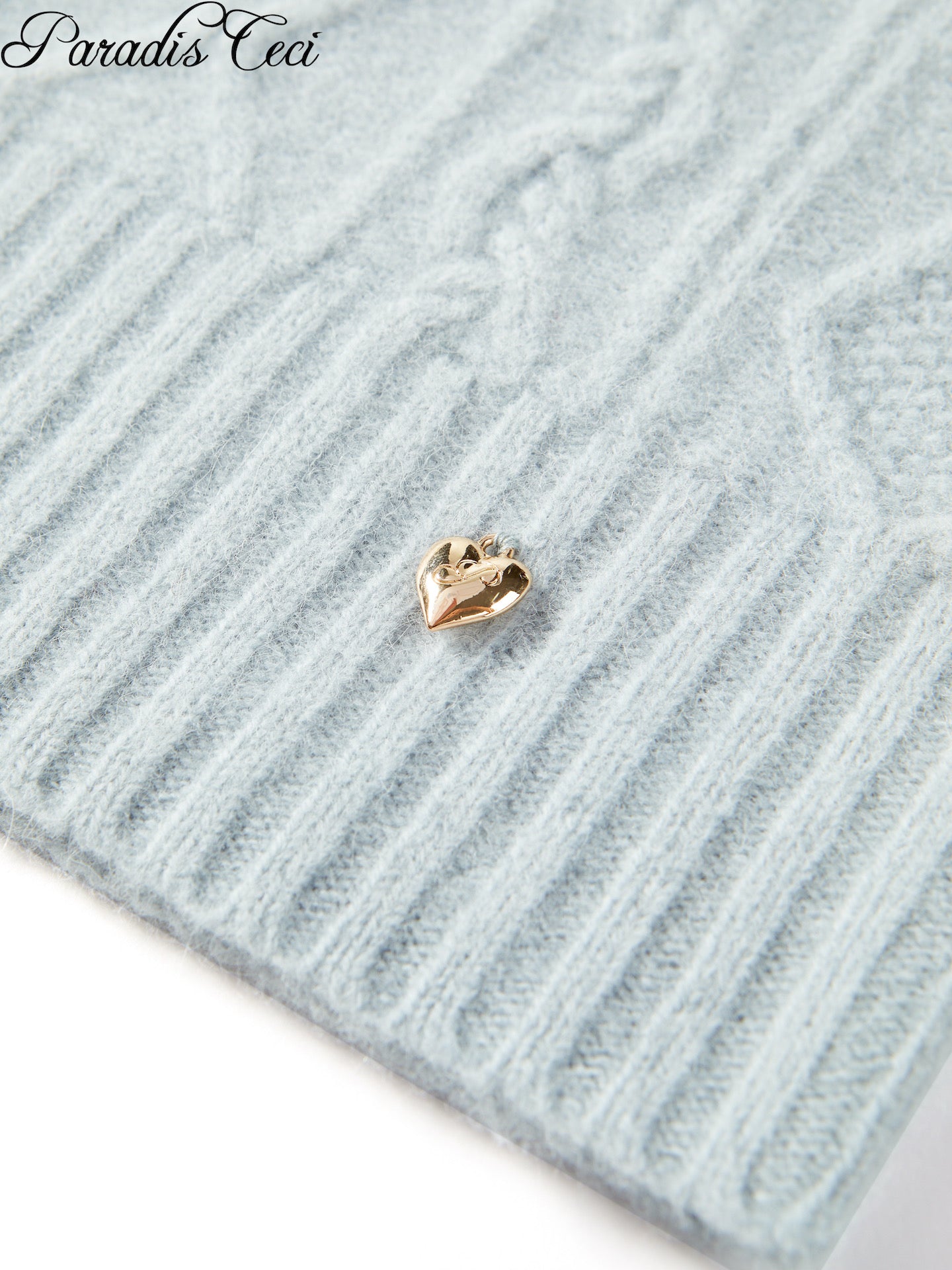 'Snowy' 2-in-1 raccoon wool jumper