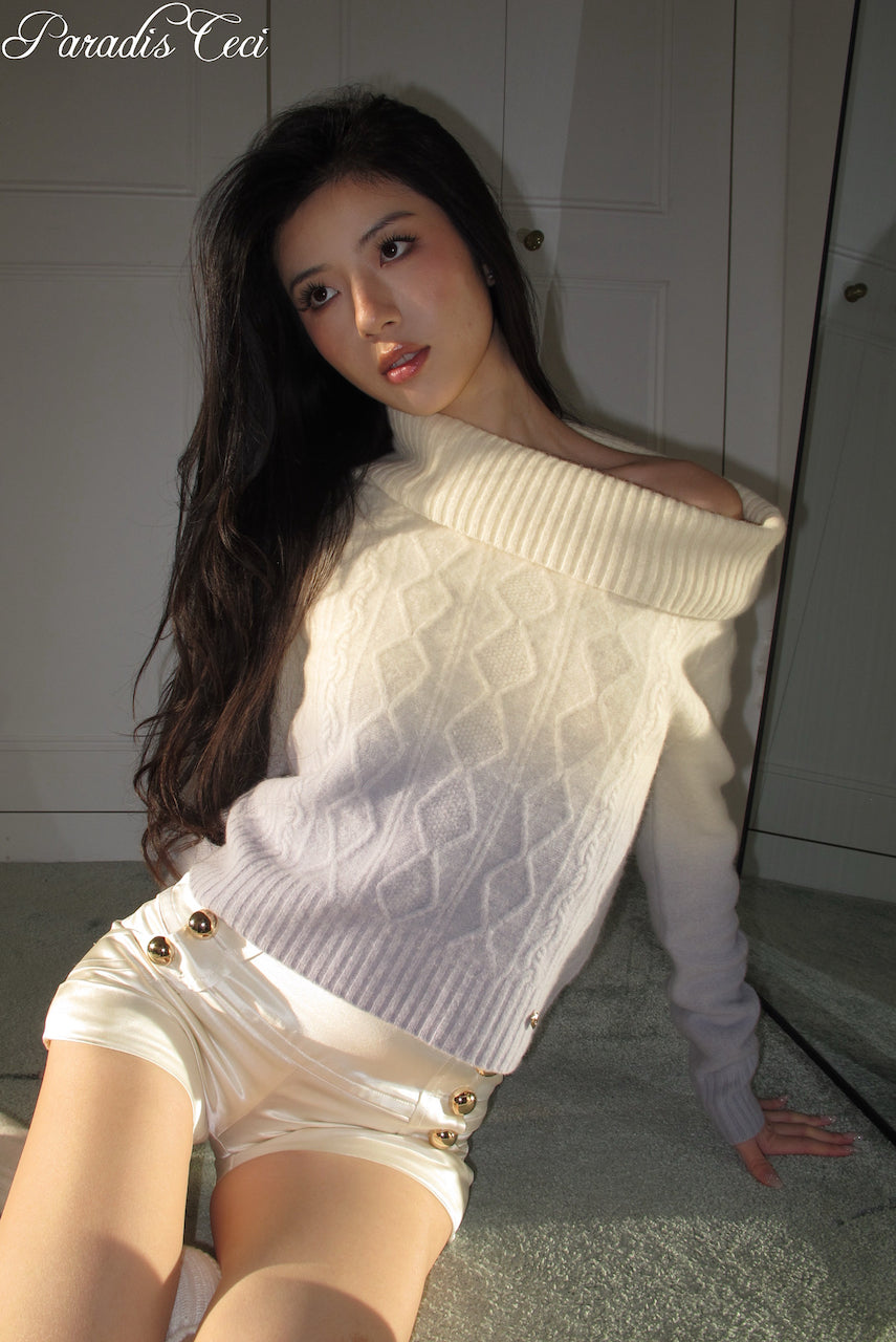 'Snowy' 2-in-1 raccoon wool jumper