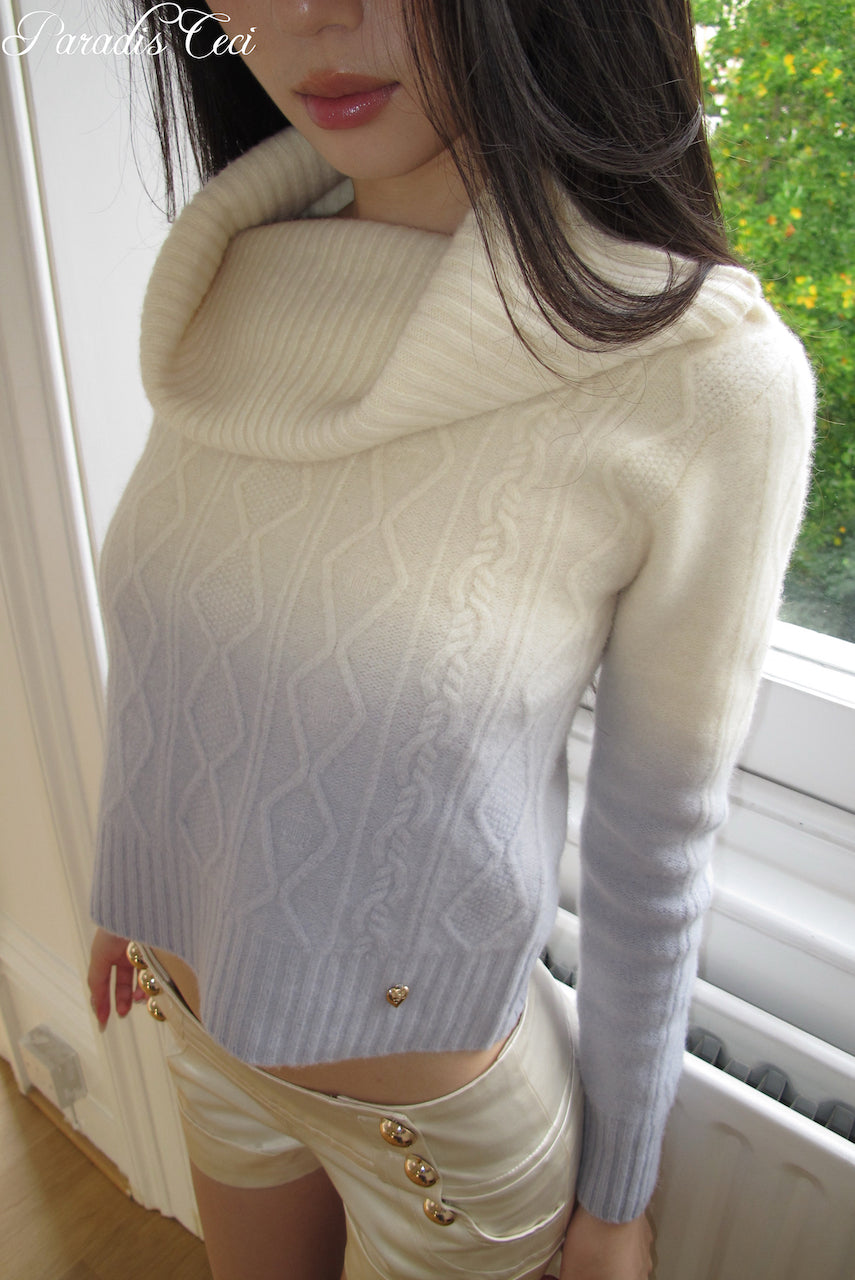 'Snowy' 2-in-1 raccoon wool jumper