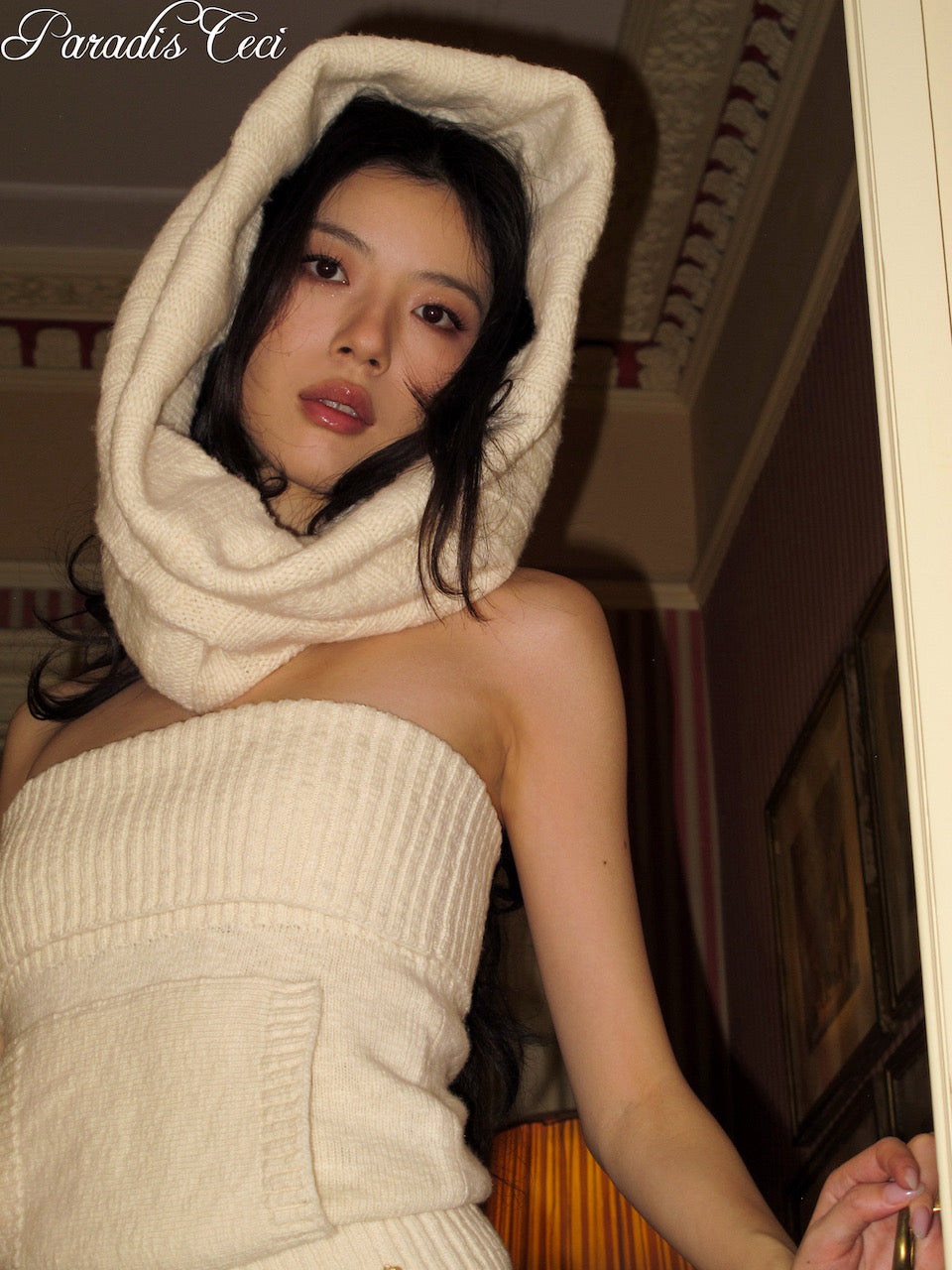'Mallow' knit snood